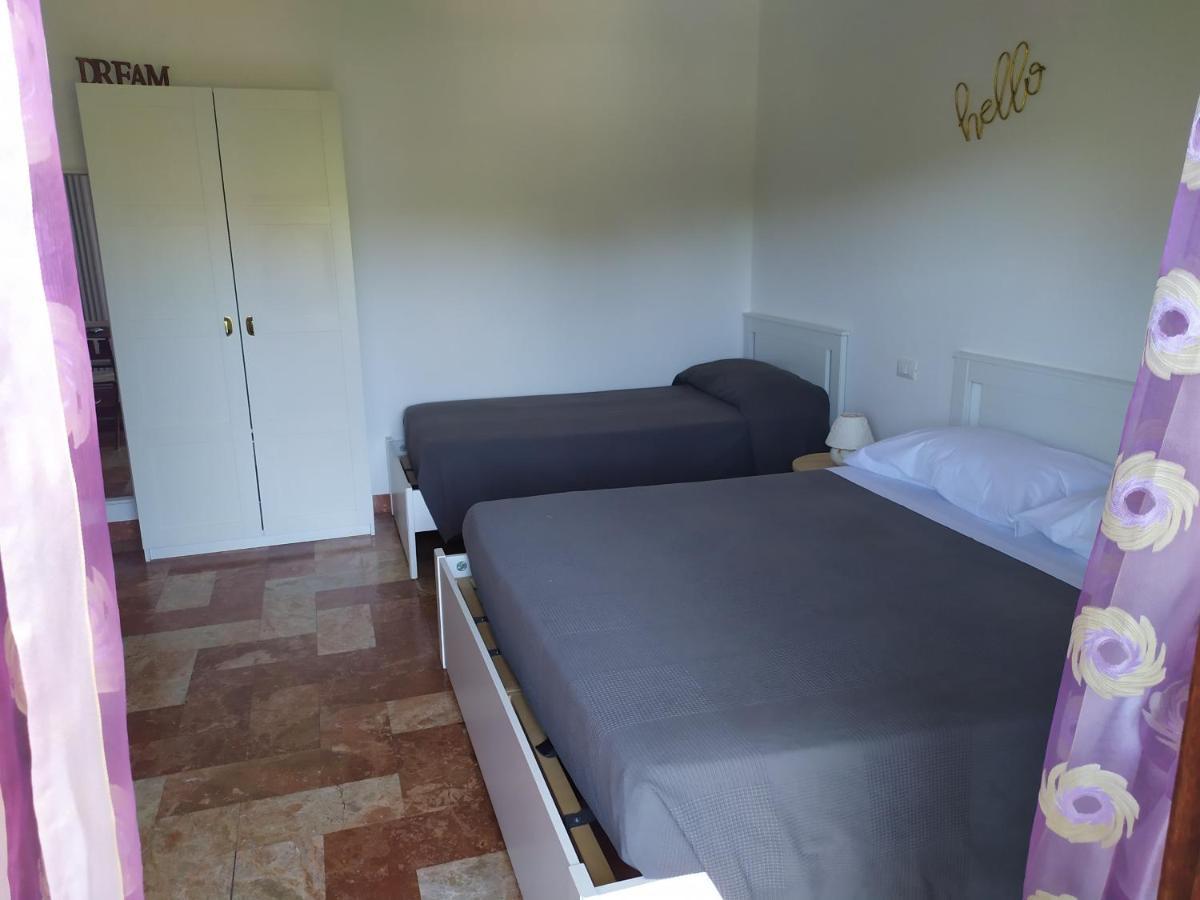 B&B Tra Mare E Marmo Marina Di Carrara Exteriör bild