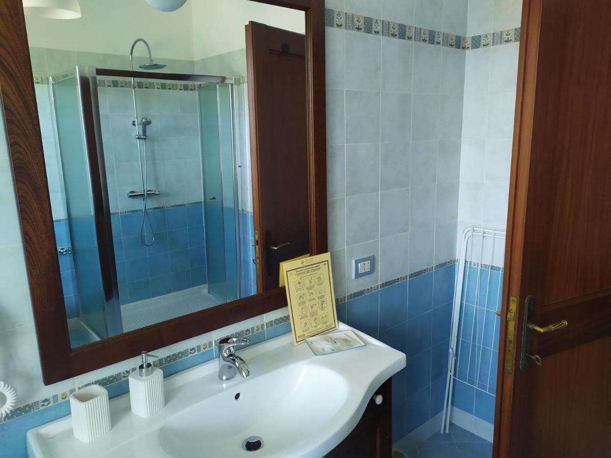 B&B Tra Mare E Marmo Marina Di Carrara Exteriör bild