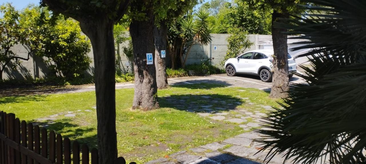 B&B Tra Mare E Marmo Marina Di Carrara Exteriör bild